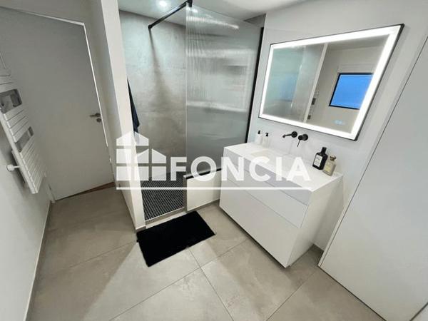 Location Appartement 3 pièces 83.5 m² - 22, AVENUE VICTOR HUGO Bourg La Reine 92340