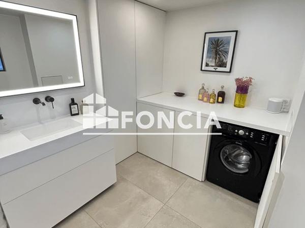 Location Appartement 3 pièces 83.5 m² - 22, AVENUE VICTOR HUGO Bourg La Reine 92340