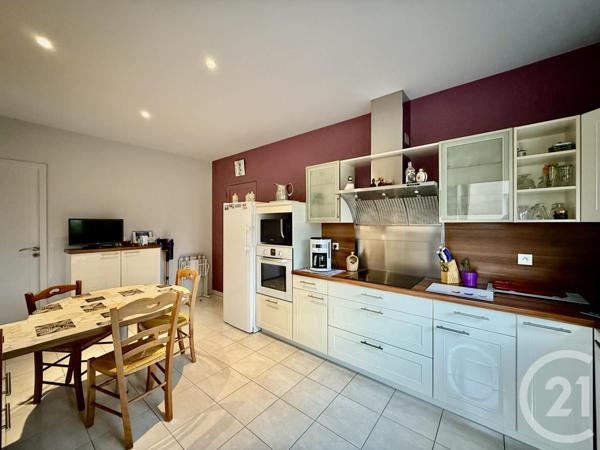 Maison à vendre  4 pièces - 125 m2 PERIGNY - 17