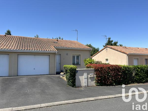 Maison à vendre 4 pièces 77 m² Saint-Georges-lès-Baillargeaux