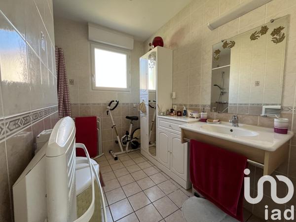 Maison à vendre 4 pièces 77 m² Saint-Georges-lès-Baillargeaux