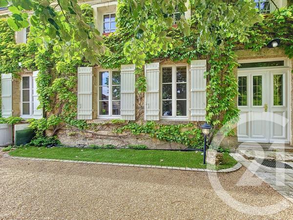 Appartement T5 à vendre  5 pièces - 111 m 2   ANGERS  - 49