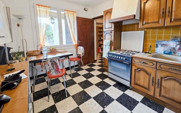 Maison à vendre    3 pièces •  Pujaut