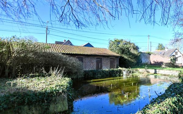 Maison à vendre    6 pièces •  Lanchères