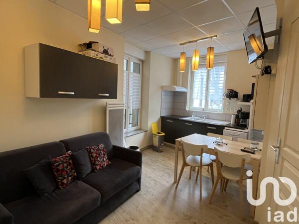 Appartement 3 pièces de 32 m² à Mont-Dore (63240)