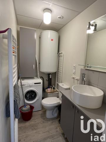 Appartement 3 pièces de 32 m² à Mont-Dore (63240)