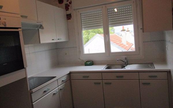 Appartement à louer    3 pièces • 55 m2 Dijon