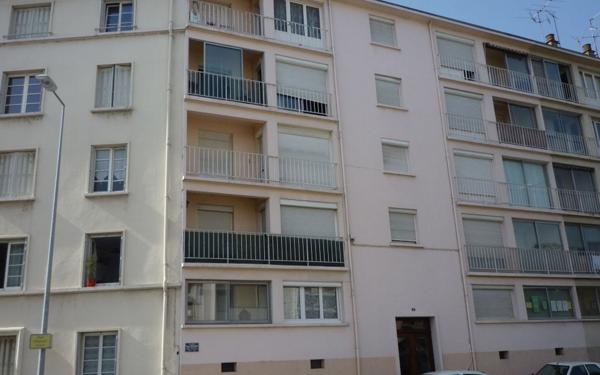 Appartement à louer    3 pièces • 55 m2 Dijon