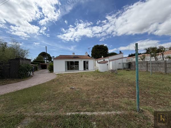 Maison
                                                                                                                                                                                                                                                                                                                        5 pièce(s)                                                                                                                                                                                                          3 chambre(s)                                                                                                                                                                                                          95  m²