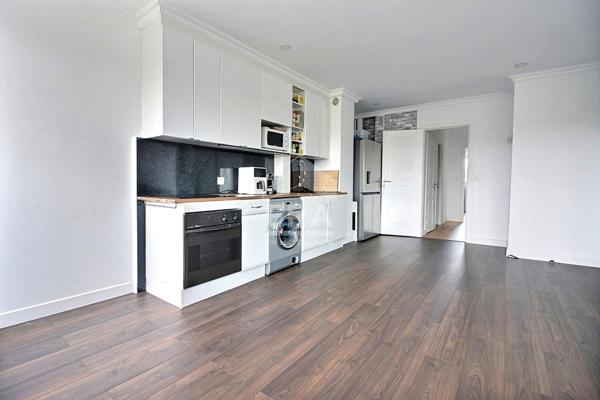 Appartement Villeneuve La Garenne 3 pièce(s) 55 m2