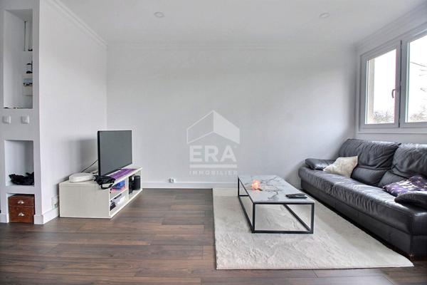 Appartement Villeneuve La Garenne 3 pièce(s) 55 m2