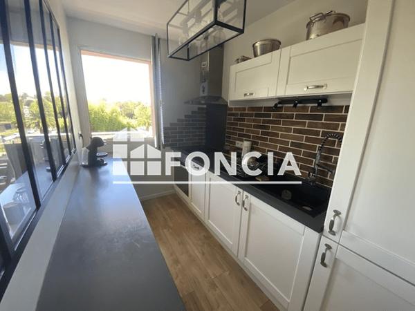 Location Appartement meublé 2 pièces 50.62 m² - 17 BIS AVENUE VINCENT AURIOL Merignac 33700