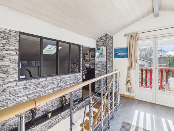 Urcuit - Vente Maison - piscine