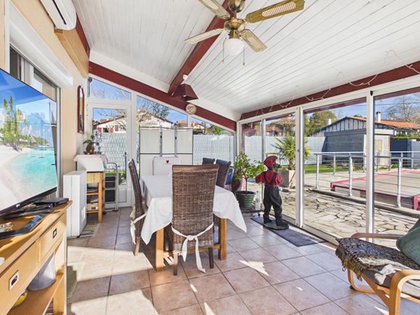 Urcuit - Vente Maison - piscine