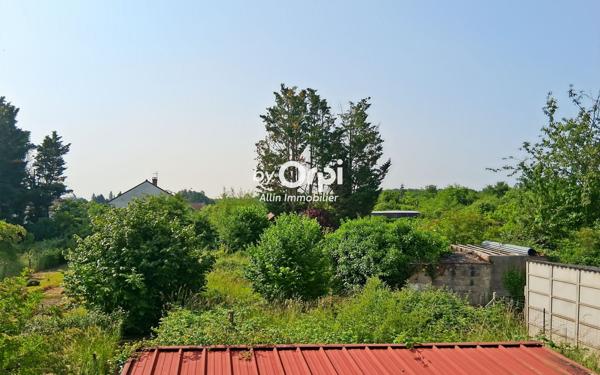 Immeuble à vendre    5 pièces •  Domérat