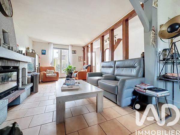 Maison à vendre 6 pièces 117 m² Saint-Chéron