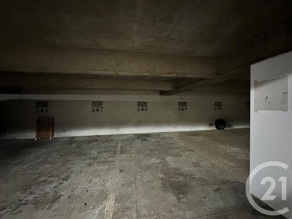 Parking à vendre  29,80 m2 PARIS - 75019