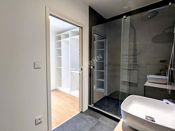 Maison contemporaine neuve 8 pièces à vendre à Reims -