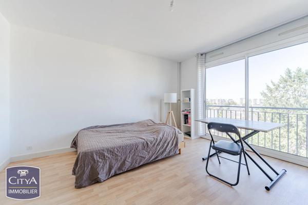 Appartement à vendre 1 pièce 24.88m² Saint-Cyr-sur-Loire (37540)