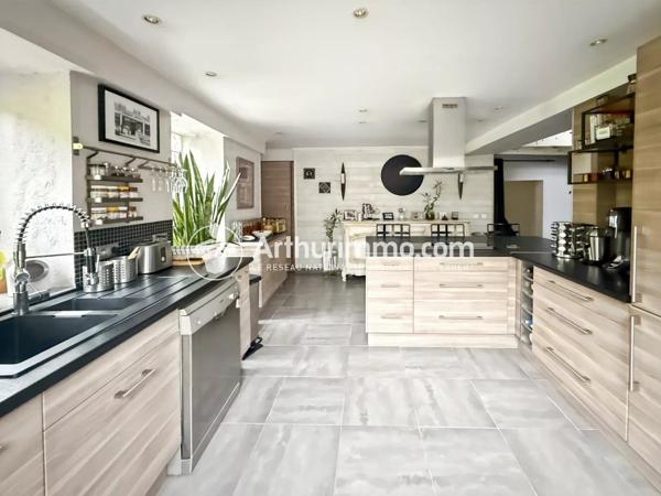 Vente Maison 6 pièces 160 m2 à Étiolles