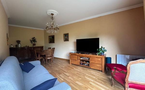 Appartement à vendre    3 pièces • 69,77 m2 Compiègne