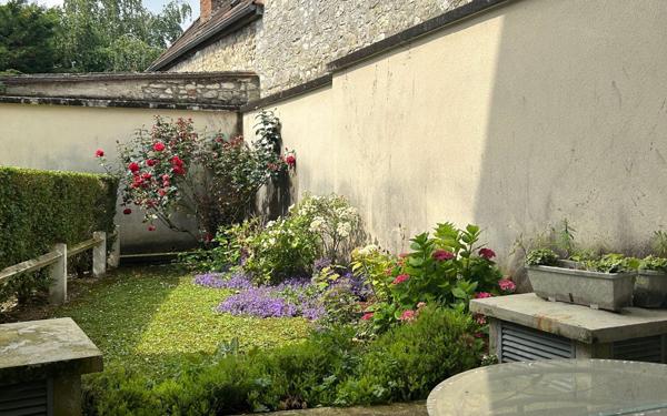 Appartement à vendre    3 pièces • 69,77 m2 Compiègne