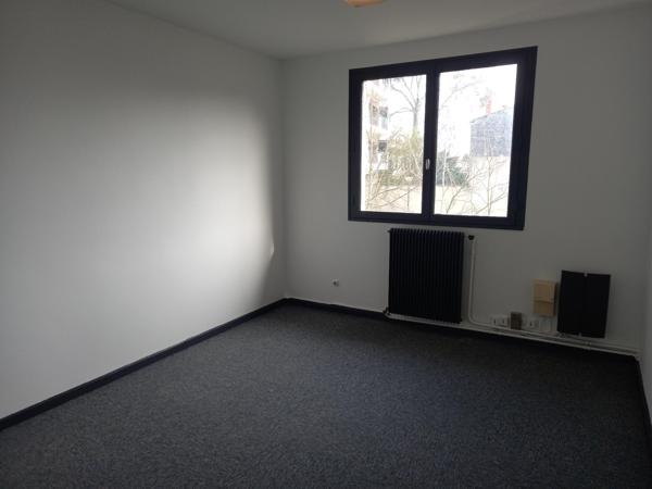 Local commercial · Location Talence (33400) 115m²