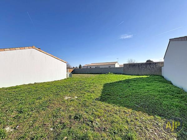 Vente terrain Challans : 65 000 € - AJP Immobilier Challans
