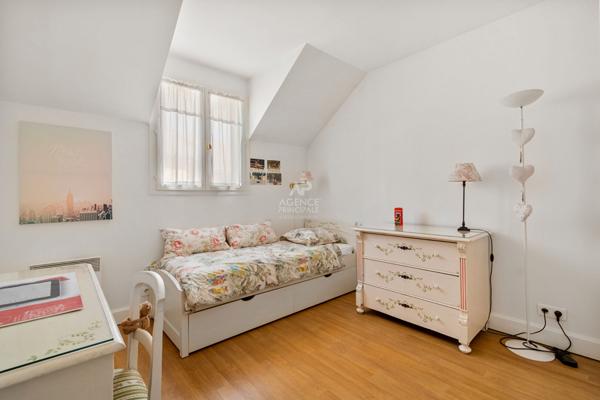 Maison Fourqueux 7 pièce(s) €840 000 ** - Référence 17940