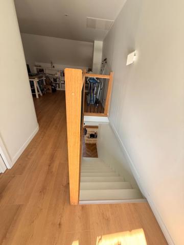 Maison en pierre entièrement rénovée, 95m², avec dépendances, terrain de 1154m² 148 000 €