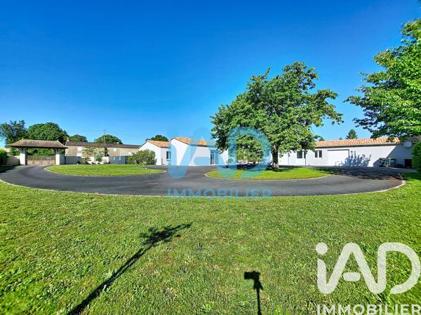 Maison à vendre 8 pièces 171 m² Villiers-en-Plaine