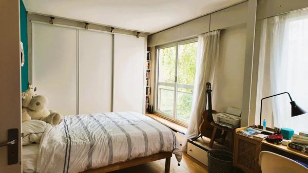 Appartement de standing – 110 m² env. – Balcon – Parkings – Cambronne / Rue Lecourbe