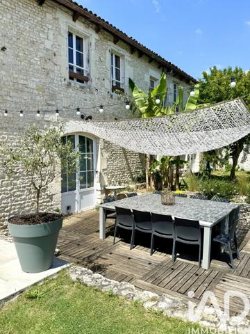 Maison à vendre 14 pièces 622 m² Puilboreau