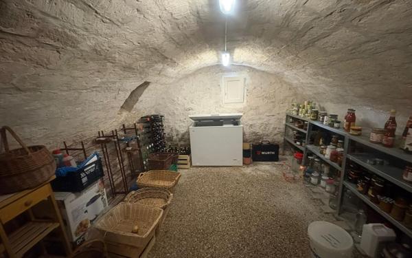 Maison à vendre    7 pièces • 200 m2 Longuesse