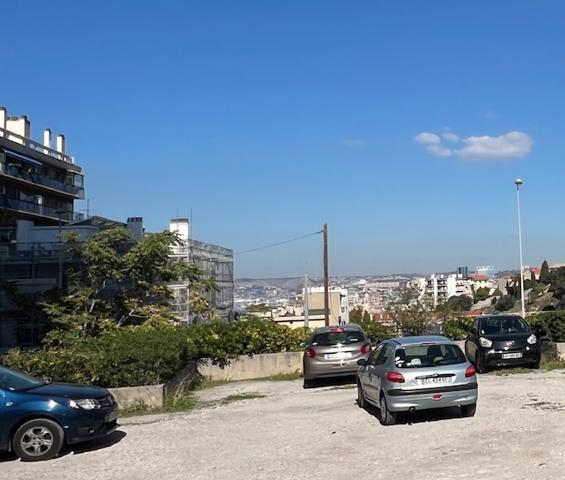 Marseille (13007) EXCLUSIVITÉ VENTE APPARTEMENT 55,43 M2 CARREZ TYPE 3 BALCON APERÇU MER BD TELLENE PARKING LIBRE 13007 MAR