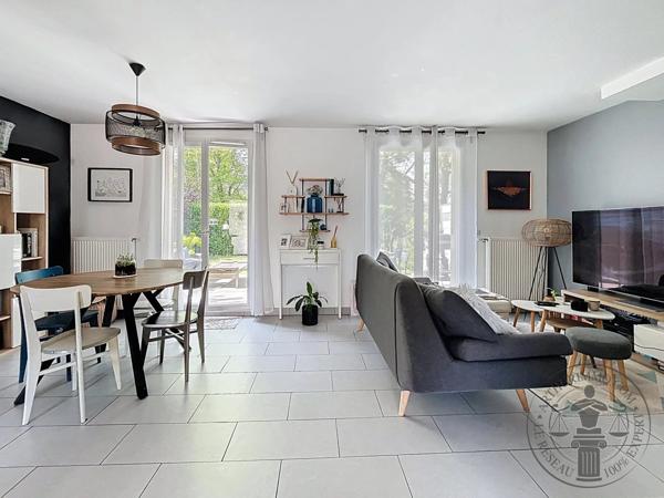Vente Maison 4 pièces 77 m2 à Dourdan
