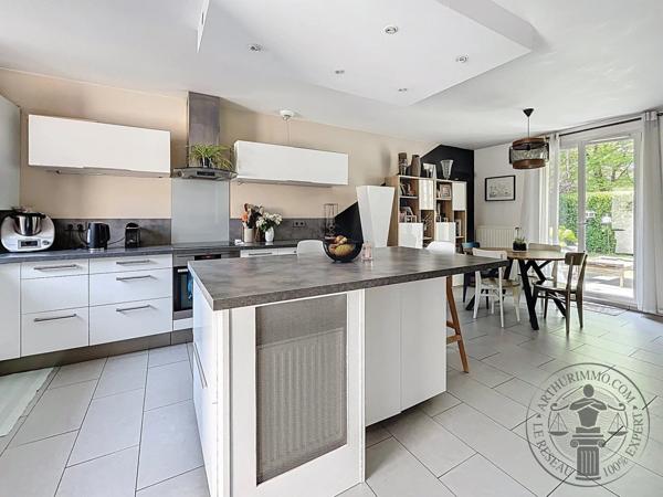 Vente Maison 4 pièces 77 m2 à Dourdan
