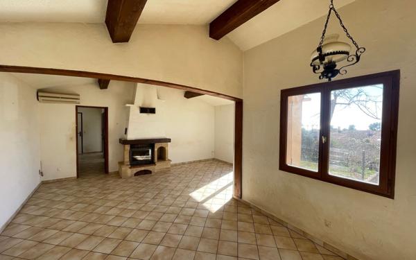 Maison à vendre    4 pièces •  Bandol