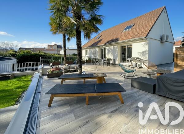 Maison à vendre 7 pièces 160 m² Montfermeil