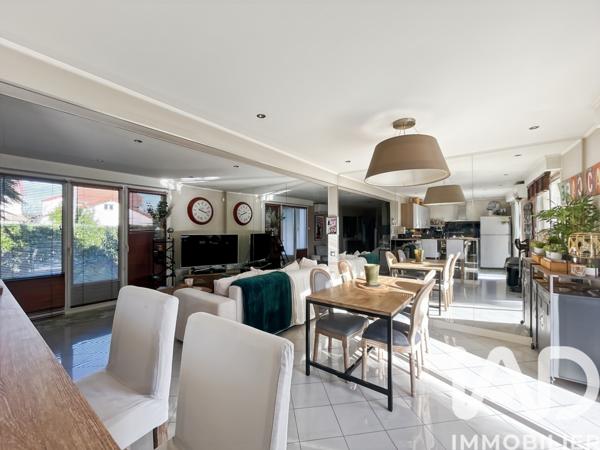 Maison à vendre 7 pièces 160 m² Montfermeil
