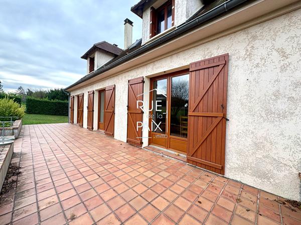 86190 QUINCAY Maison Quincay 6 pièce(s) 167.46 m2