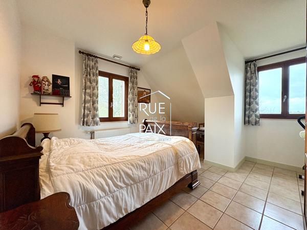 86190 QUINCAY Maison Quincay 6 pièce(s) 167.46 m2