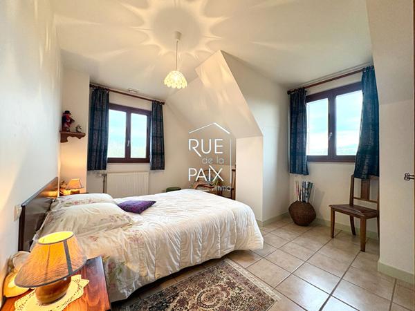 86190 QUINCAY Maison Quincay 6 pièce(s) 167.46 m2