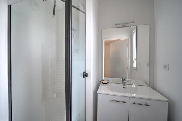 Appartement
         5 pièces
        - 104 m² Exclusivité 499 000 € *