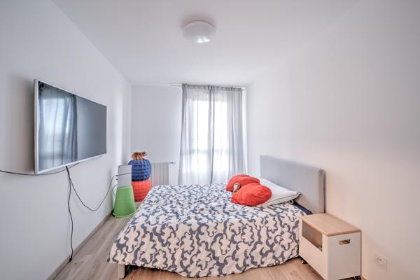 Appartement
         5 pièces
        - 104 m² Exclusivité 499 000 € *