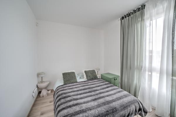 Appartement
         5 pièces
        - 104 m² Exclusivité 499 000 € *