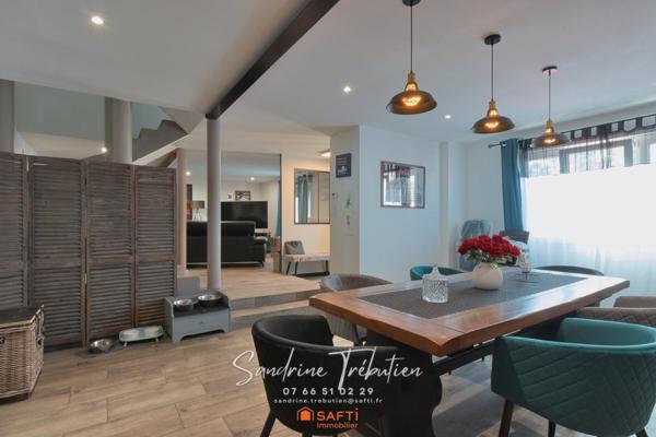 Maison familiale de charme au coeur d'Etel