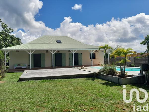 Location maison 6 pièces 128 m² Baie-Mahault