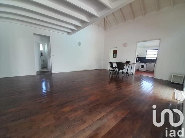 Location maison 6 pièces 128 m² Baie-Mahault