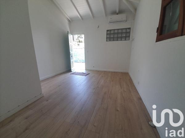 Location maison 6 pièces 128 m² Baie-Mahault